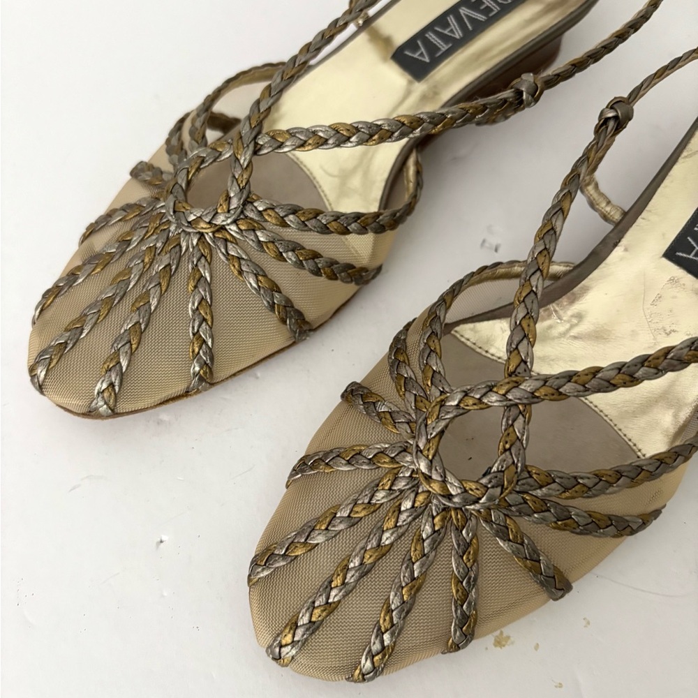 Prevata sandals - Picture 2 of 11